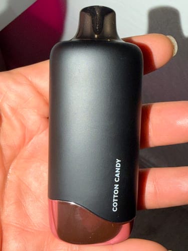 Customer photo review of CBD Cotton Candy Vape