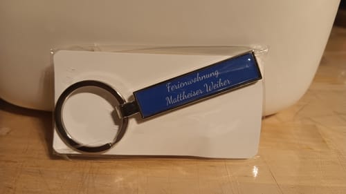 Customer photo review of Metall Schlüsselanhänger personalisiert mit Name, Text, Spruch und Foto