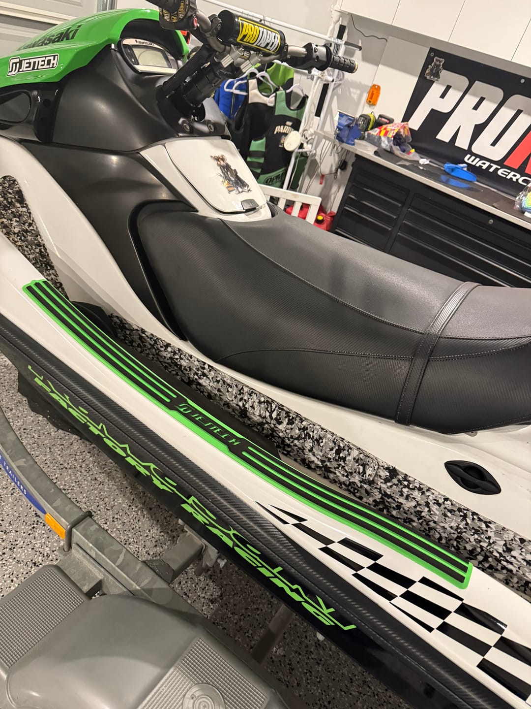 Customer photo review of JET TECH PWC GUNNEL TRACTION PADS