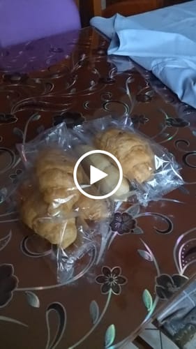 Customer video review of 15 Cornetti proteici ripieni di purea alla mela