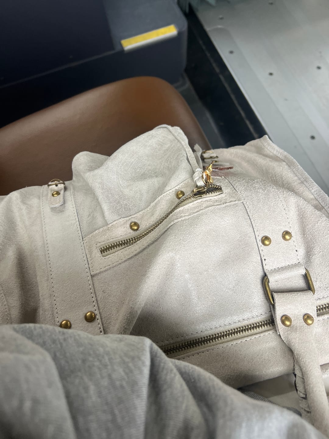 Customer photo review of It girl bag off white