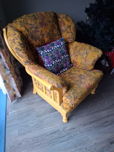 Customer photo review of Fabric Paint -- Mustard Yellow