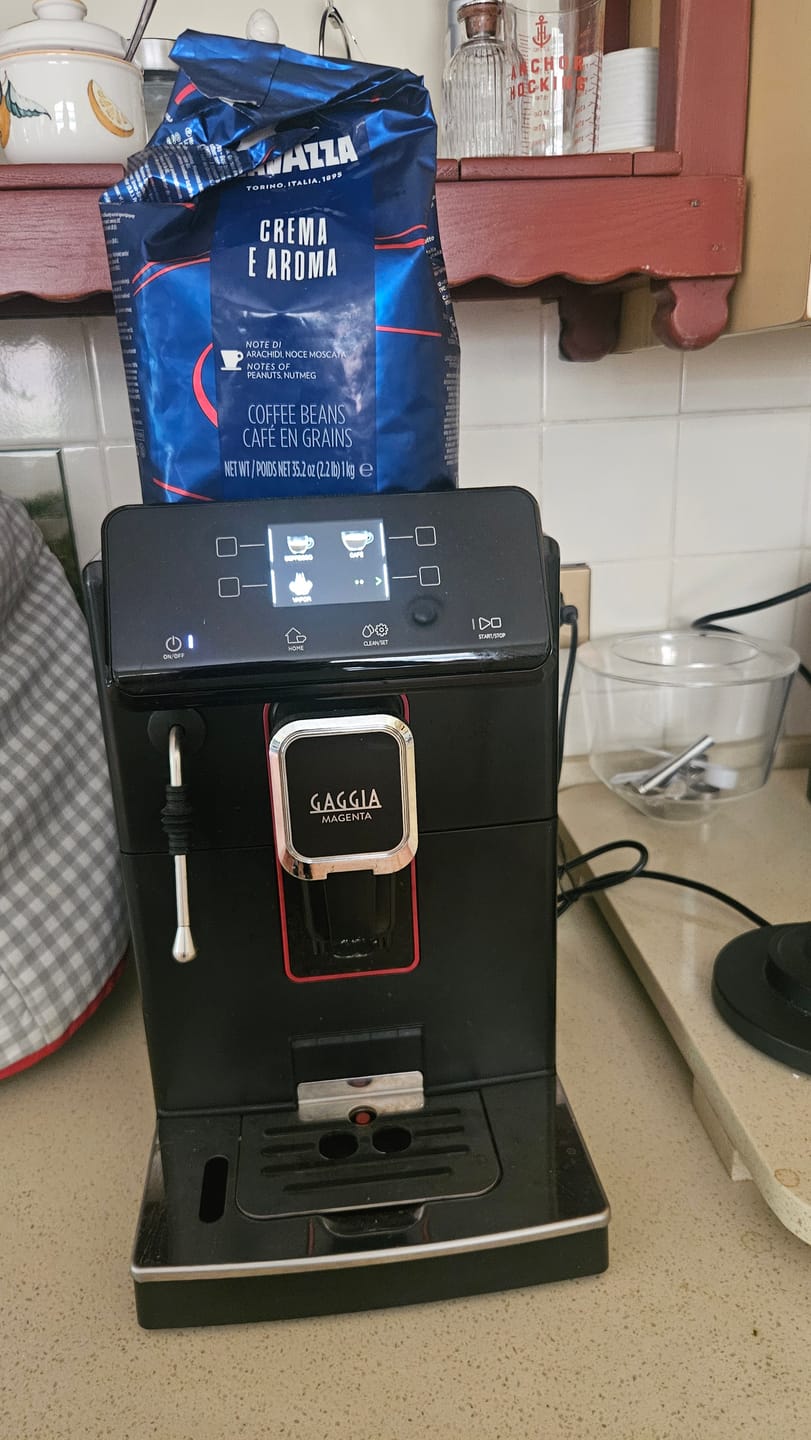 Customer photo review of Lavazza Crema e Aroma 1 kg Grano Entero