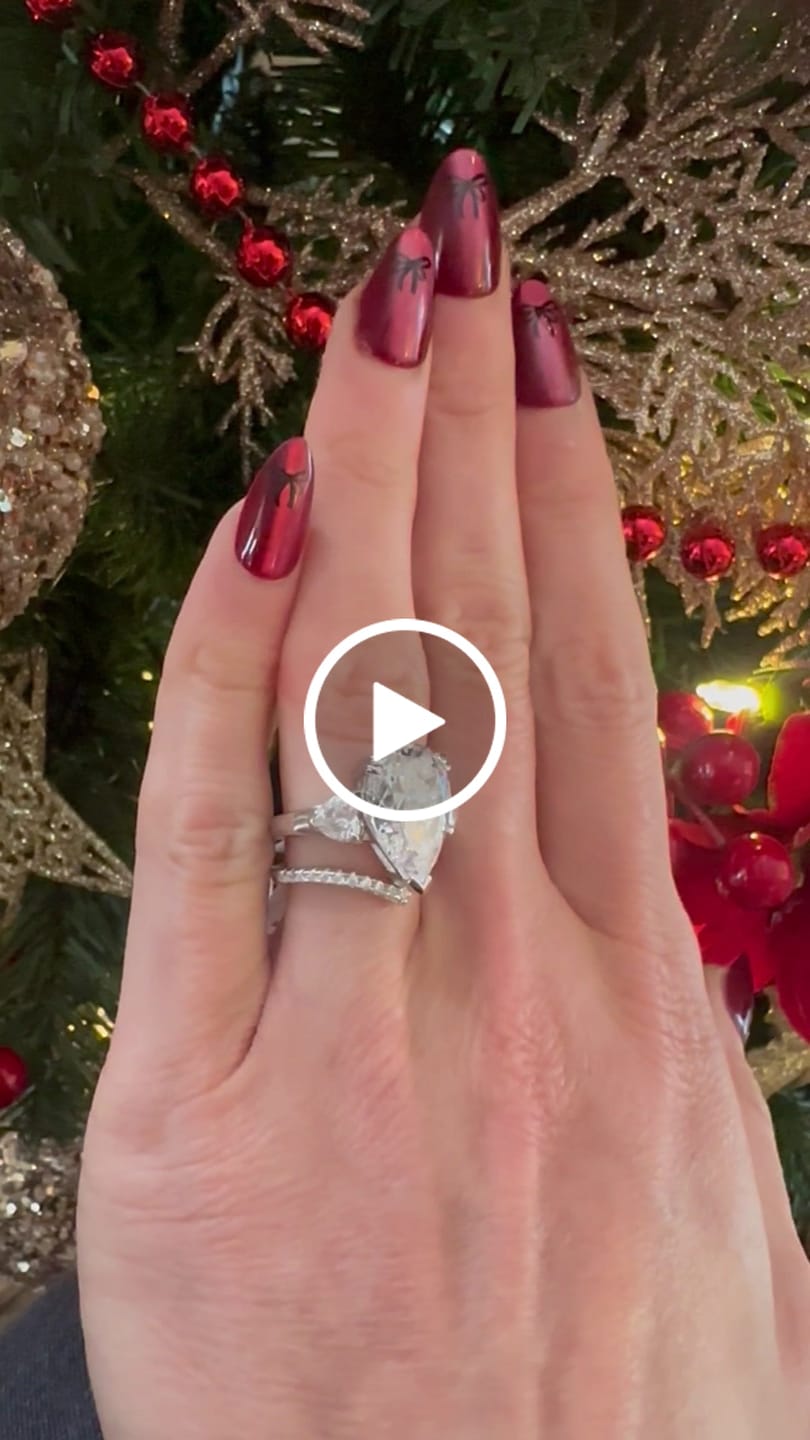 Customer video review of 3-Stone 5.7ct Pear CZ Ring in Sterling Silver