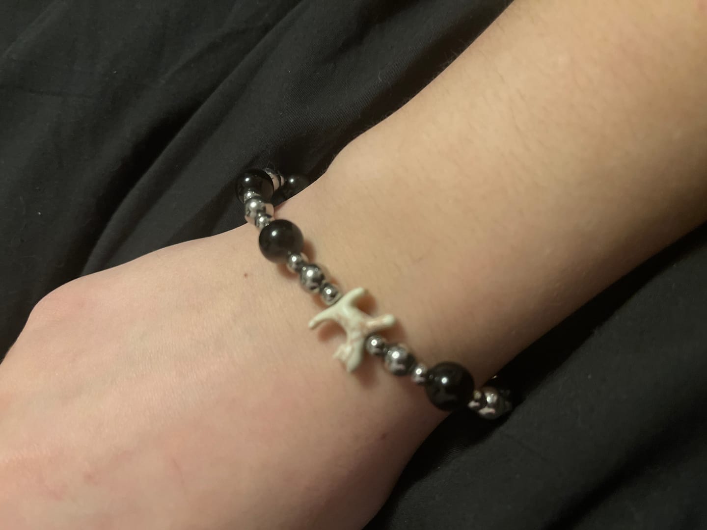 Customer photo review of STRA Cat Silver & Black Obsidian Beaded Bracelet