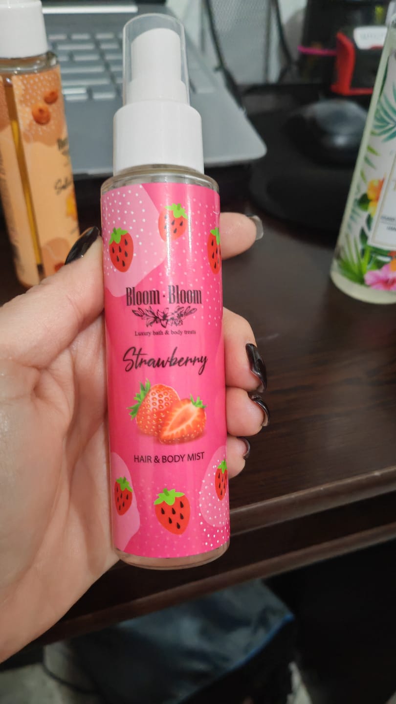 Customer photo review of Hair & Body Mist Strawberry