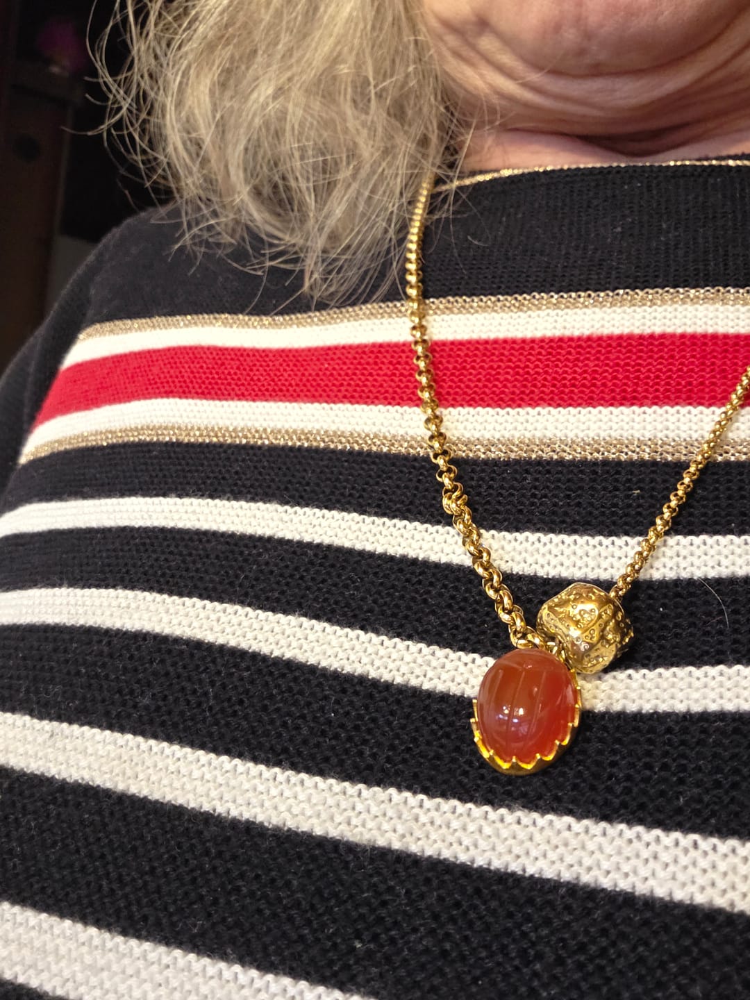 Customer photo review of Collier Magique - Édition Limitée
