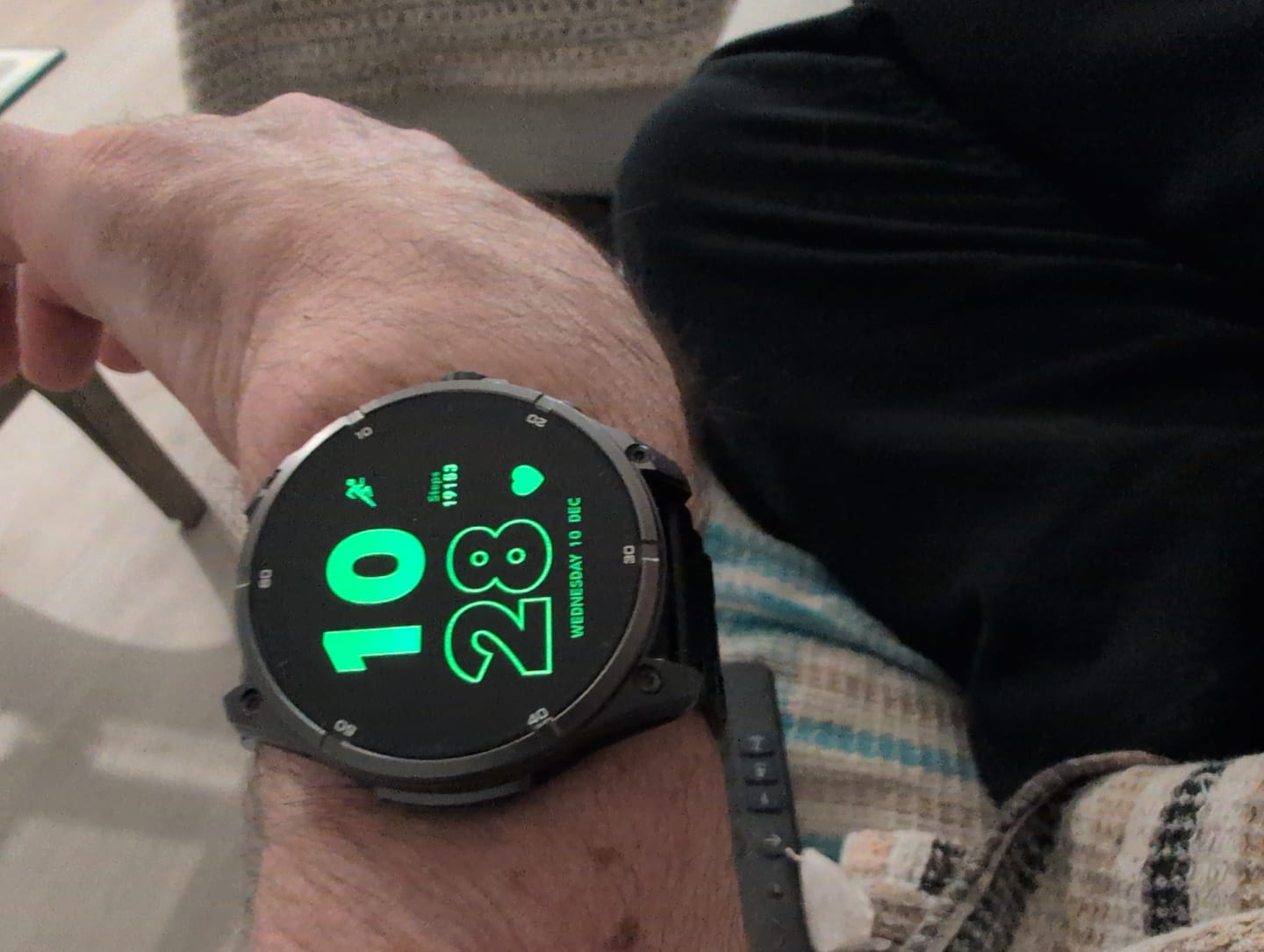 Customer photo review of ZE™ Pro 3 Smartwatch - Master Your Time and Health
