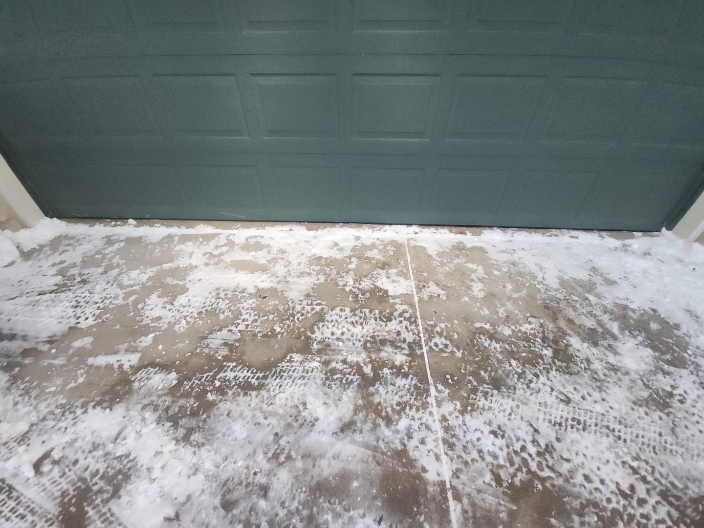 Customer photo review of Overhead Door Thermacore Bottom Weather Seal
