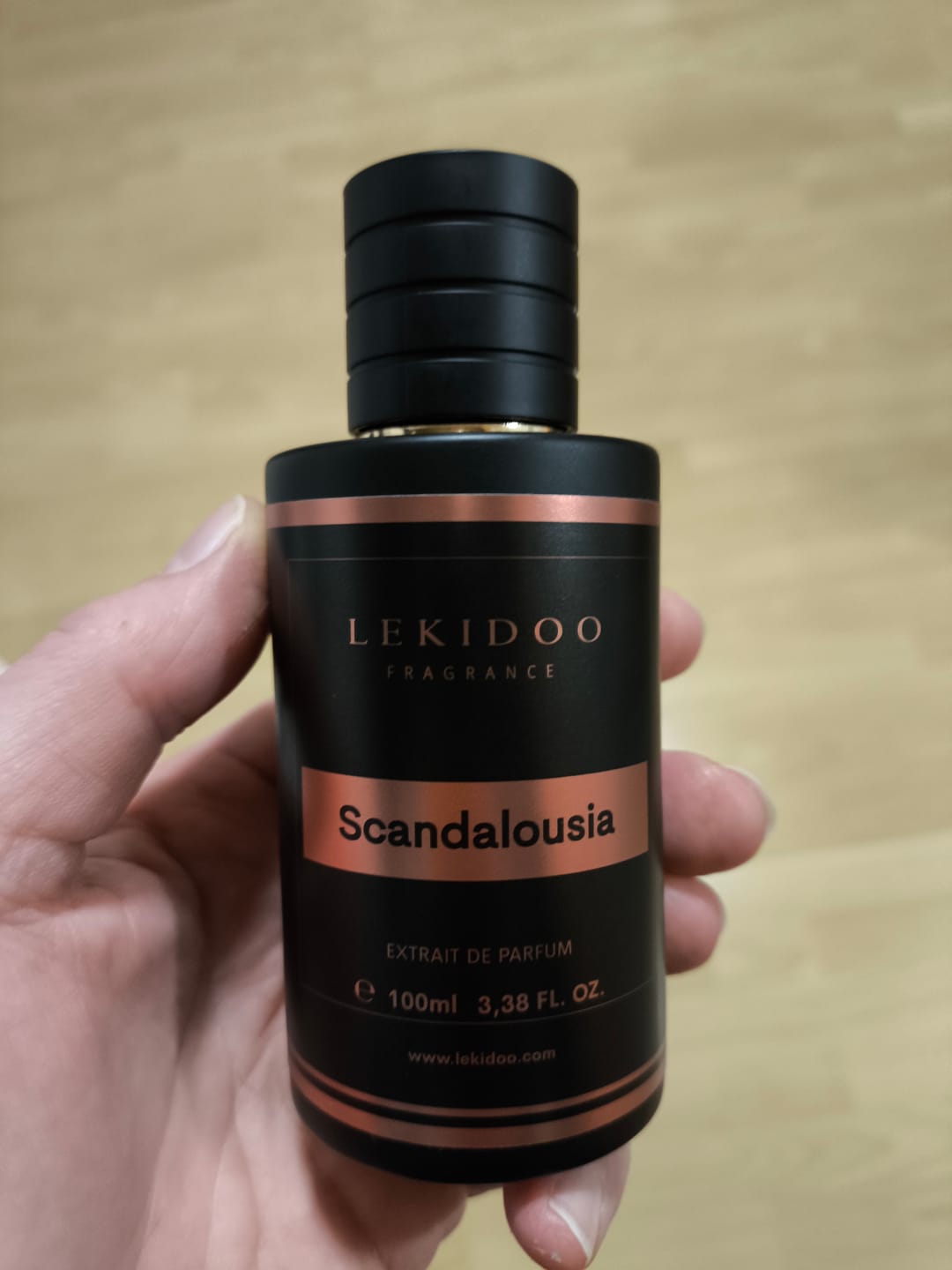 Customer photo review of Scandalousia