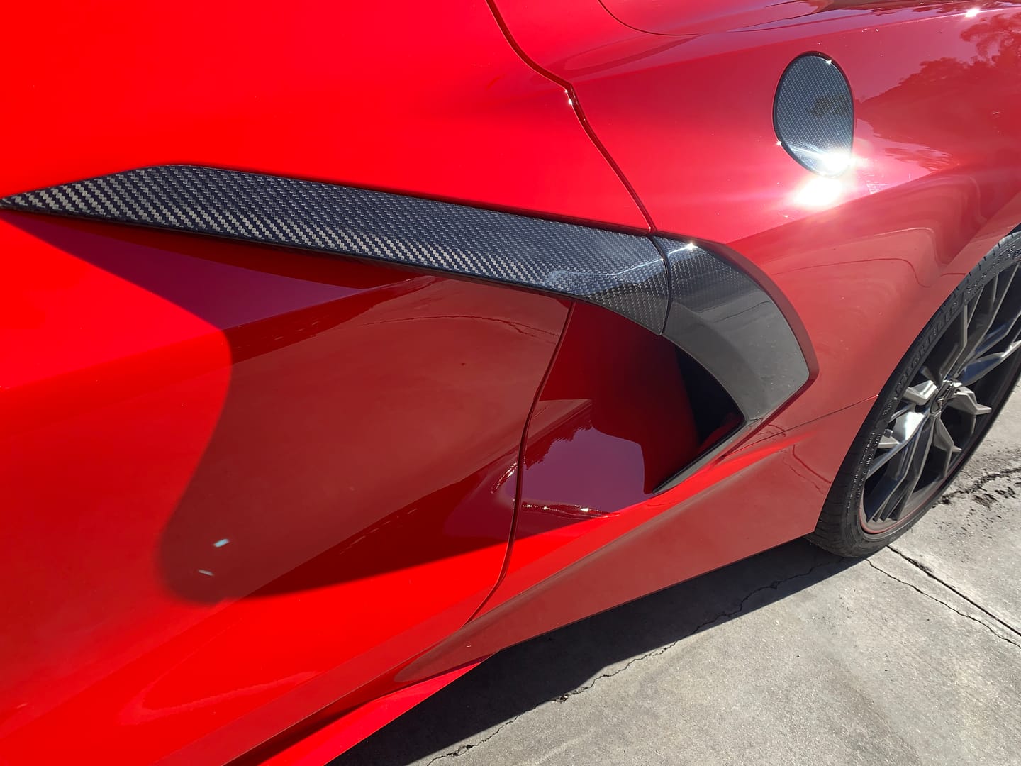 Customer photo review of Corvette C8 Stingray DRY CARBON FIBER Door Garnish