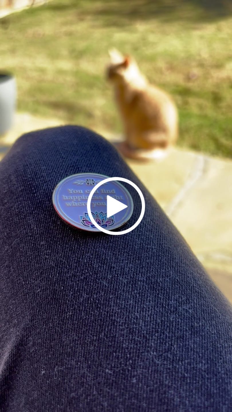 Customer video review of 16 Year Sobriety Mint 'In Bloom' Lotus Flower Gold Plated AA Recovery Medallion - Sixteen Year Chip/Coin - White