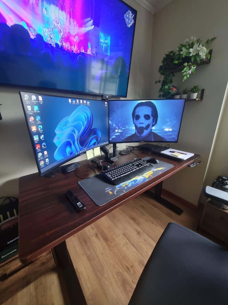 Customer photo review of Standing Desk Lite