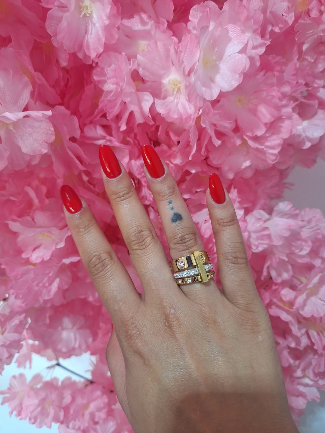 Customer photo review of Anel Triplo Glamour Banhado em Ouro 18k