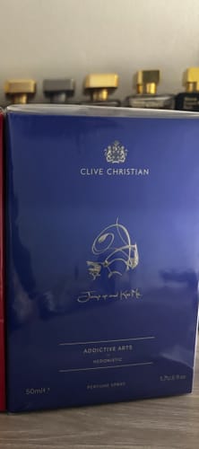 Customer photo review of Clive Christian Jump Up and Kiss Me Hedonistic