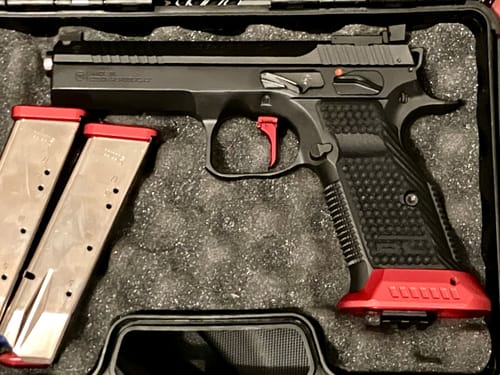 Customer photo review of CZ Shadow 2 Grips and Aluminium Mag-Well Combos