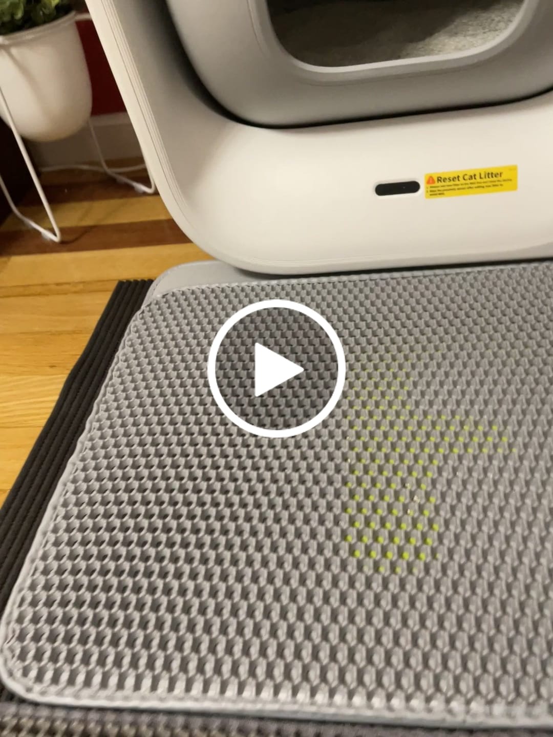 Customer video review of Furbulous Trash Bag Box