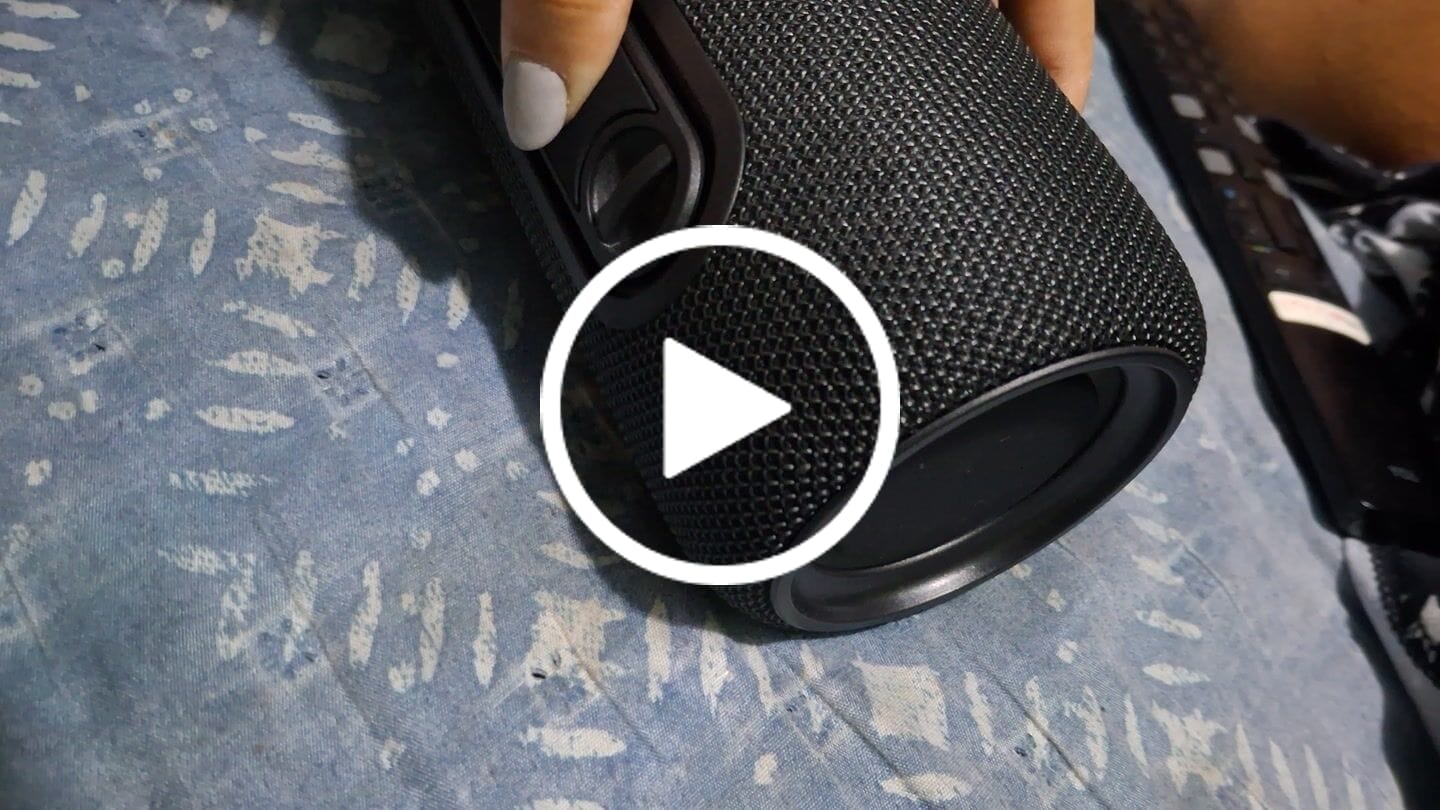 Customer video review of Parlante Bluetooth Portátil Blik Live Negro 10W IPX5 8 Hrs