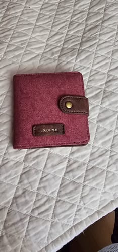 Reseña con foto de un cliente sobre Billetera Pequeña Canvas