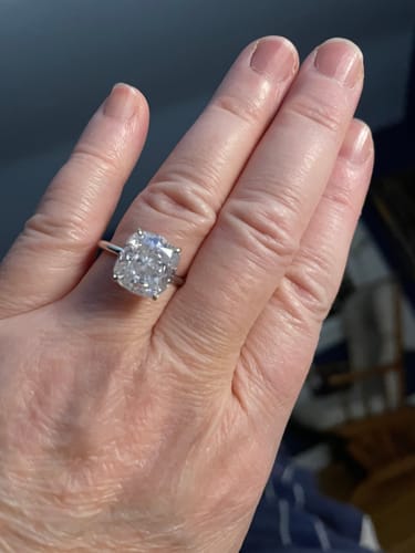 Customer photo review of Louily Precious 6.0CT Cushion Cut Engagement Ring In Sterling Silver