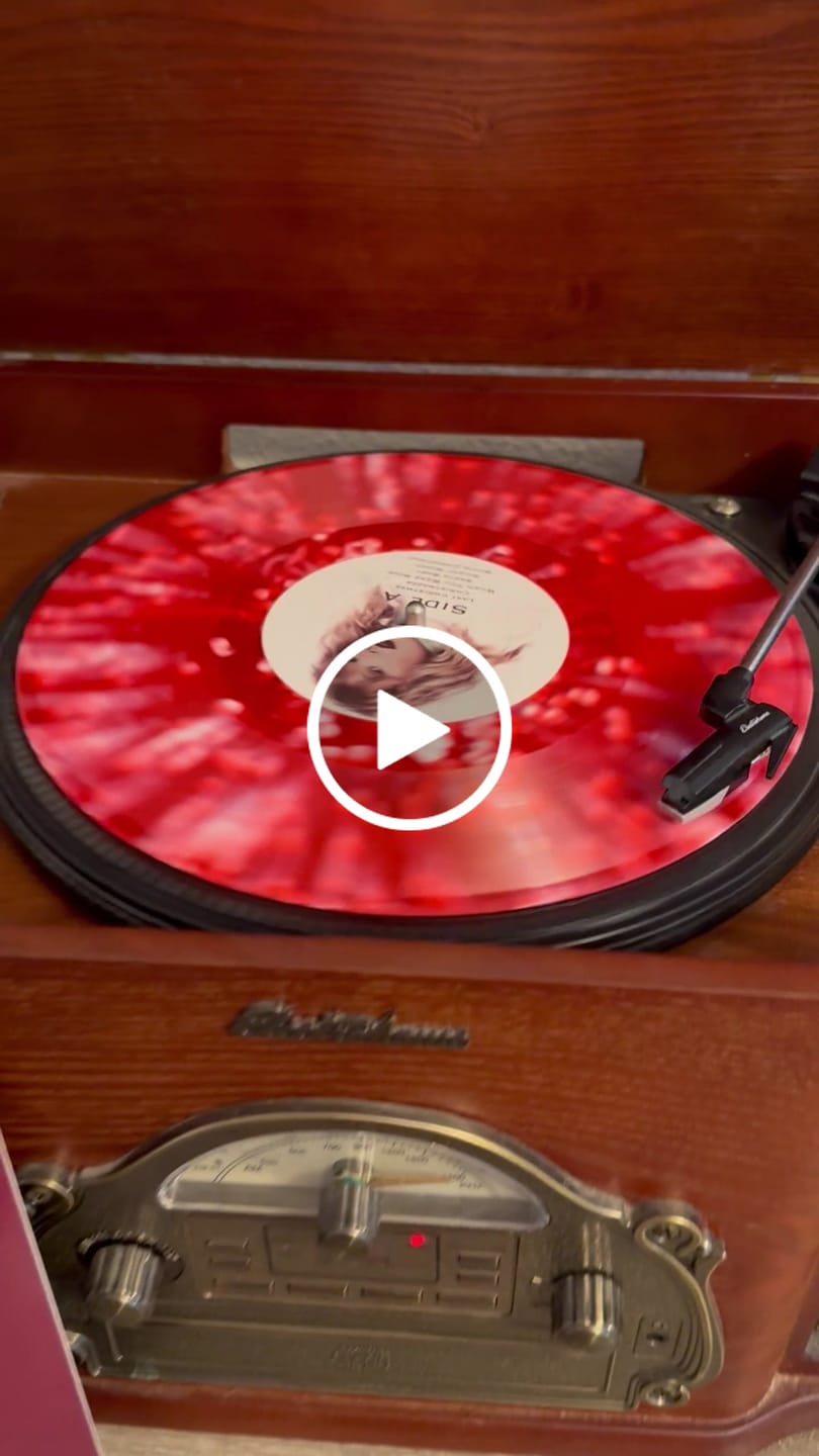 Customer video review of Merry Christmas!