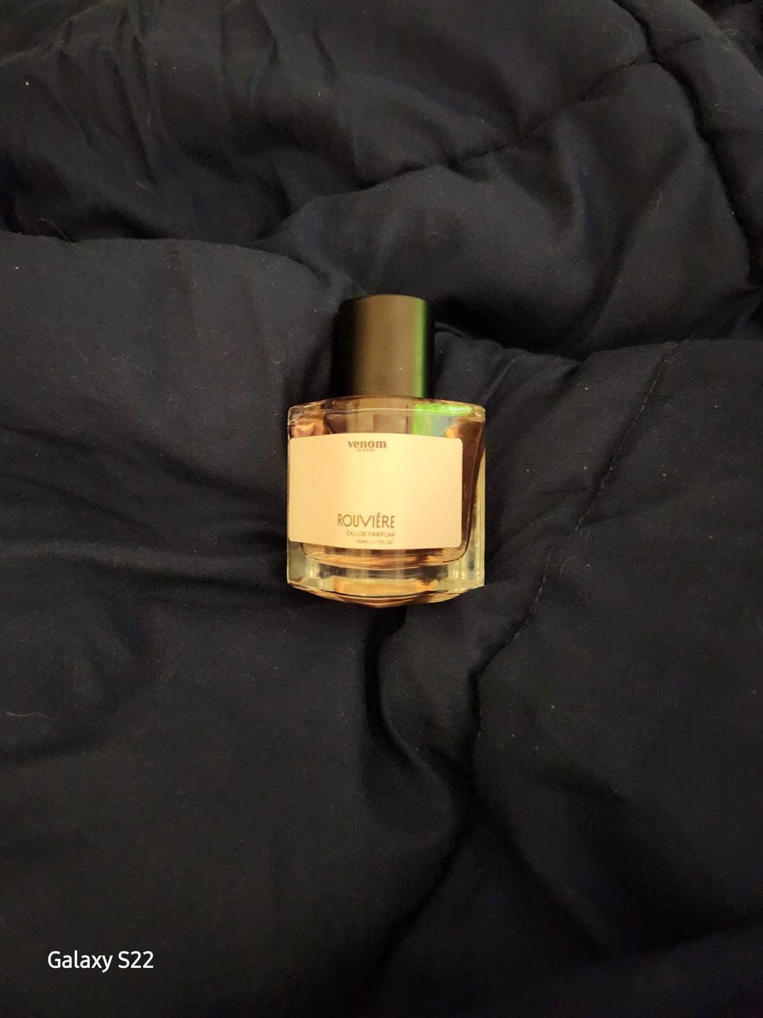 Customer photo review of Venom™ Luxe Collection