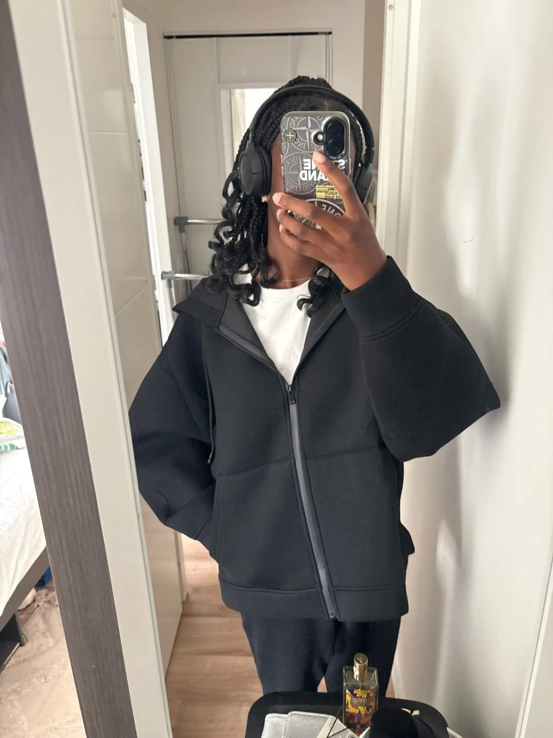 Customer photo review of Eveline Zip-Up Hoodie