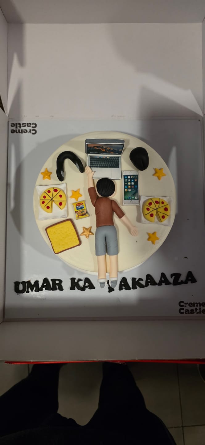 Customer photo review of Lazy Laptop Lover Custom Cake