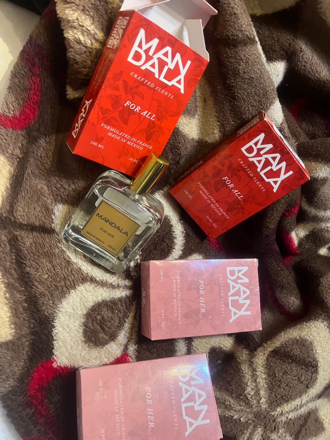 Customer photo review of Desert Mirage - Inspirado en SANTAL 33 de LE LABO 100ml-