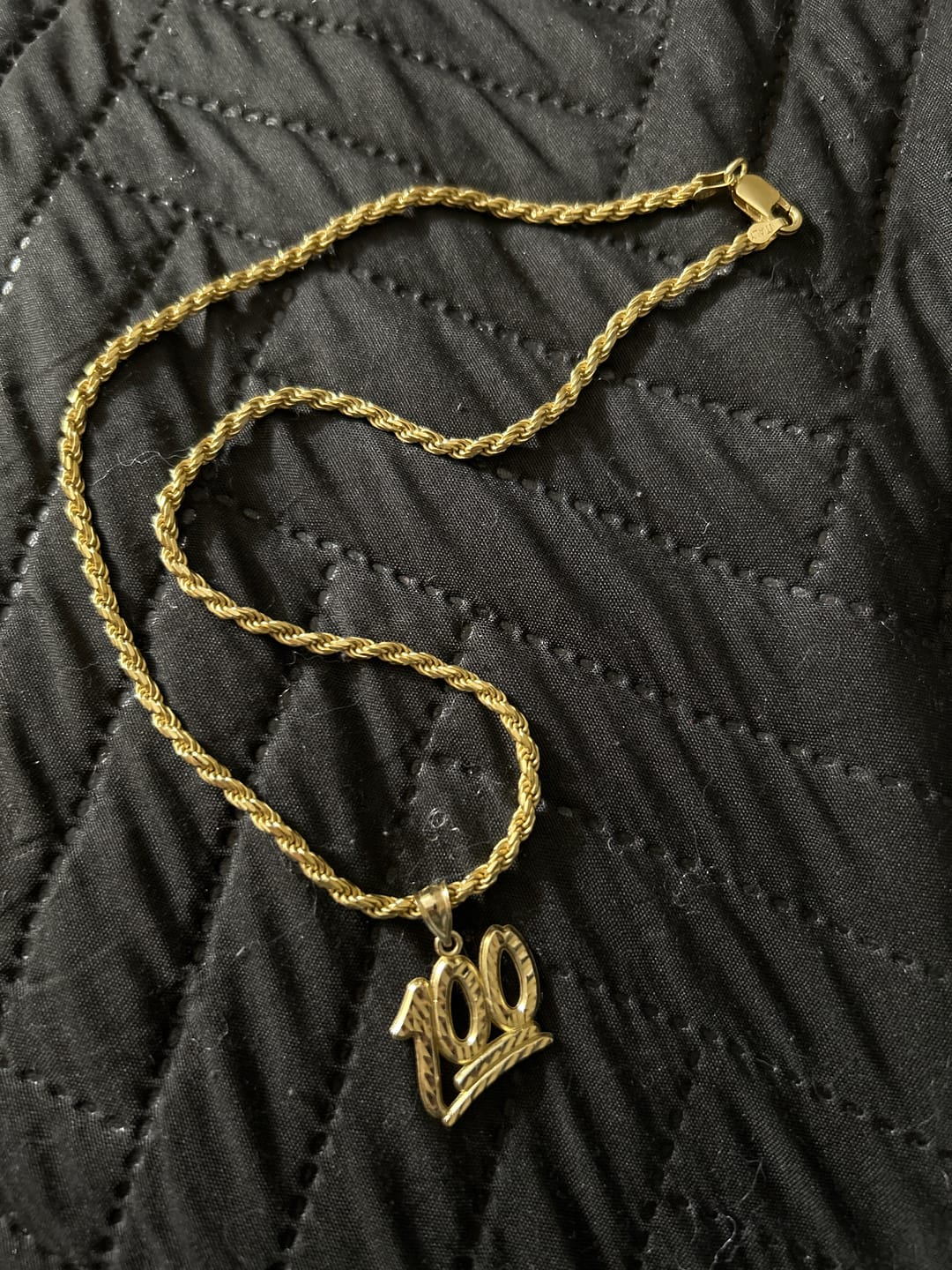 Customer photo review of ROPE 14K GOLD VERMEIL CHAIN