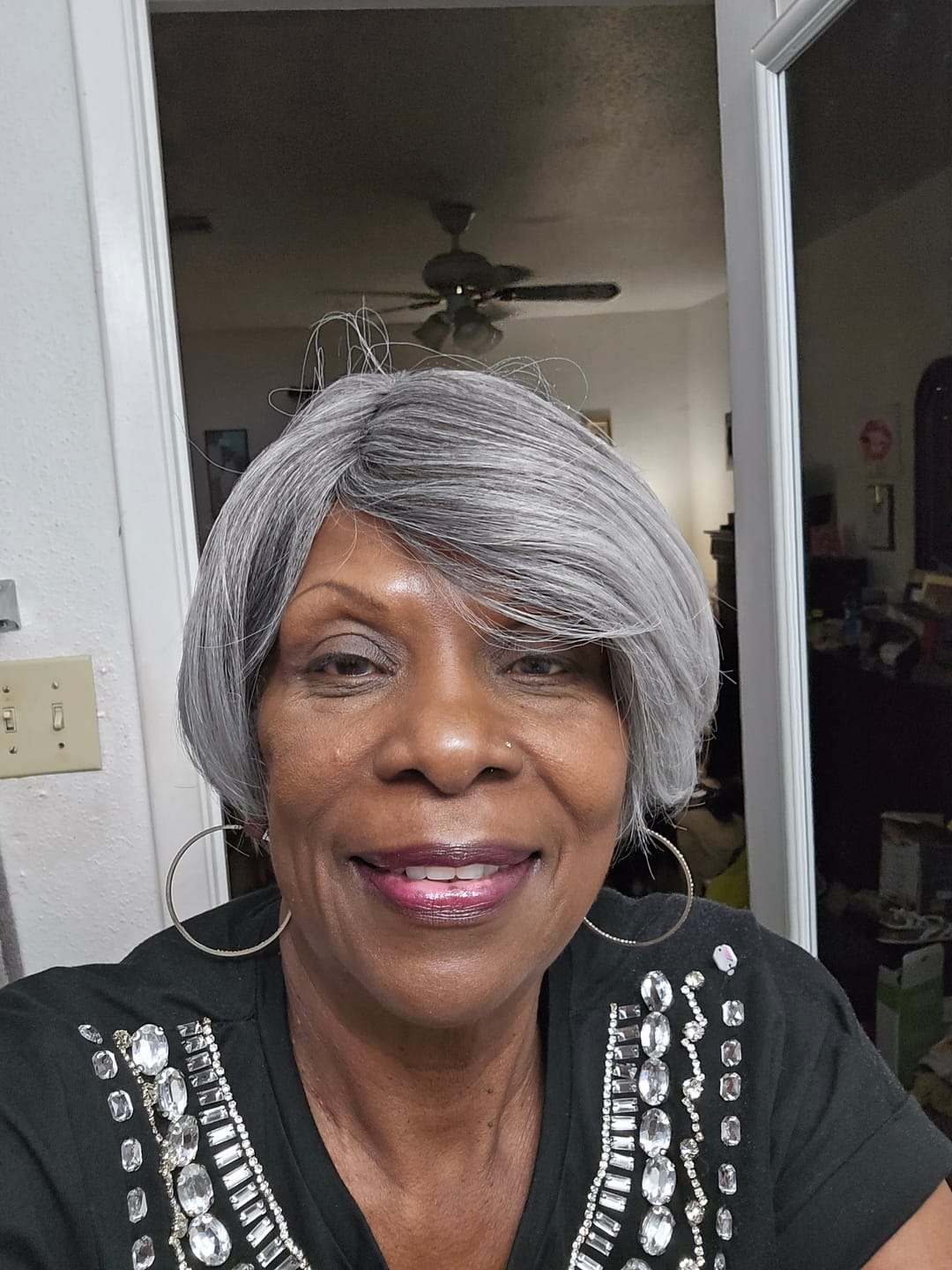 Customer photo review of Model Model Miss Divine Human Hair Blend Full Wig - SADE