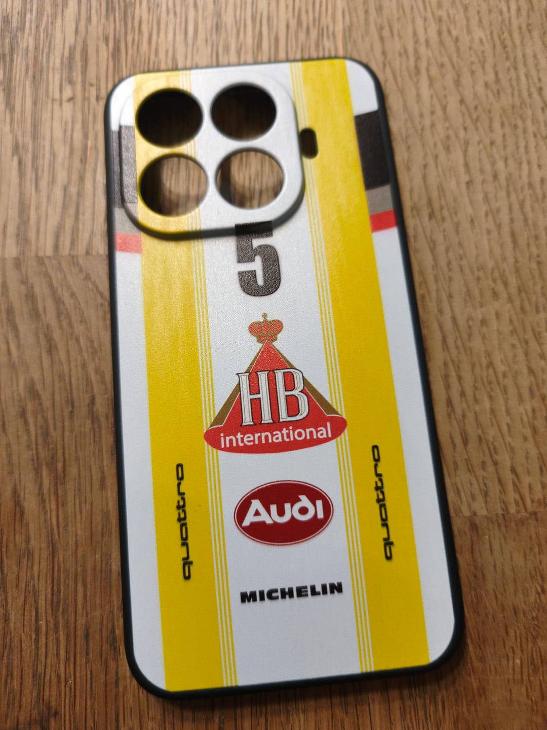 Customer photo review of Audi Quattro S1 E2 Gruppe B Livery - Individuelle Handyhülle für Xiaomi