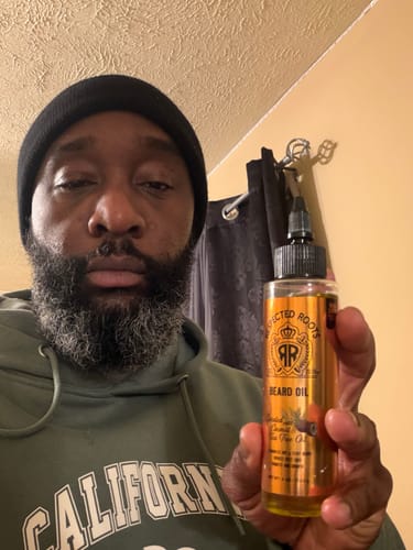 Customer photo review of Beard Care Kit