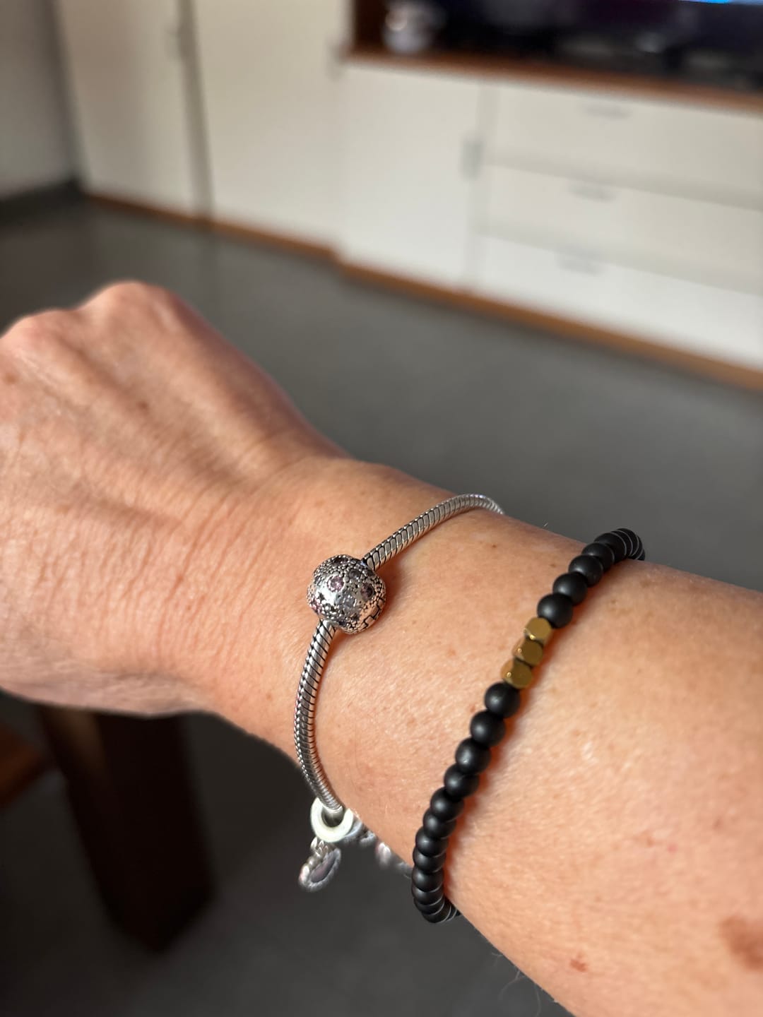 Customer photo review of Obsidian Anti-Negativität Set