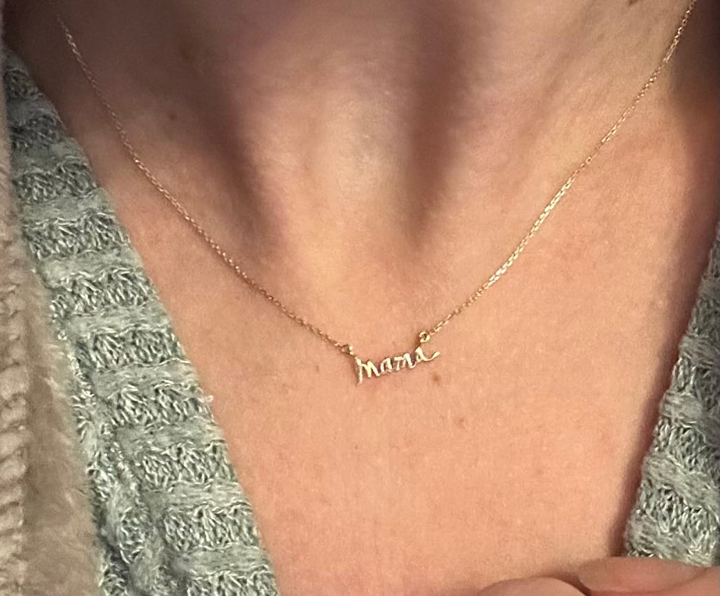 Customer photo review of HANDWRITTEN MAMA NECKLACE