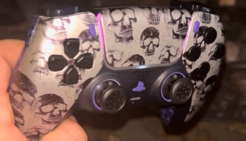 Customer photo review of Custom Cinch PS5 Pro - Custom Design Ref: OVUD3Z