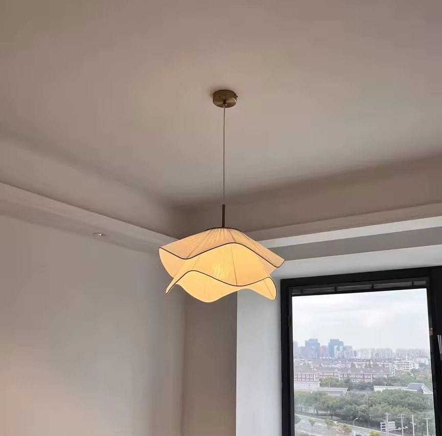Customer photo review of Luminária Pendente Moderna Flor em Tecido