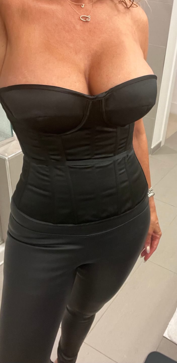 Customer photo review of Olivia Corset