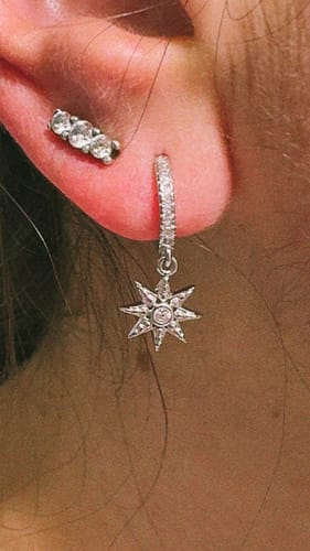 Customer photo review of Boucles d'oreilles stars argent