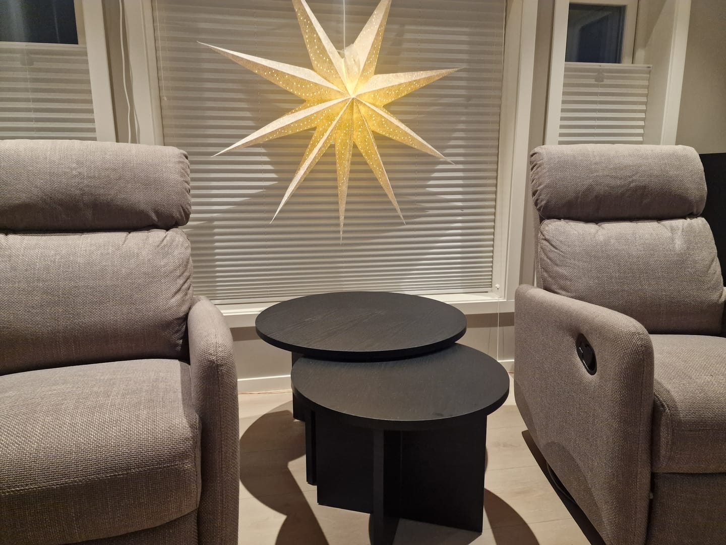 Customer photo review of Treverk sort matt kontaktplast