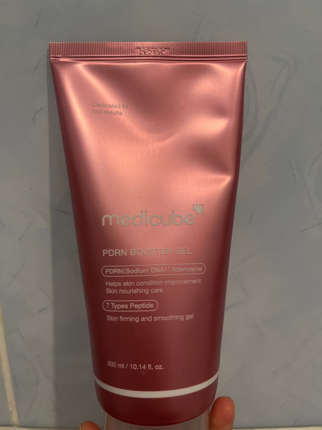 Customer photo review of Gels-būsteris ar PDRN mikrostrāvas ierīcei Medicube PDRN Booster Gel