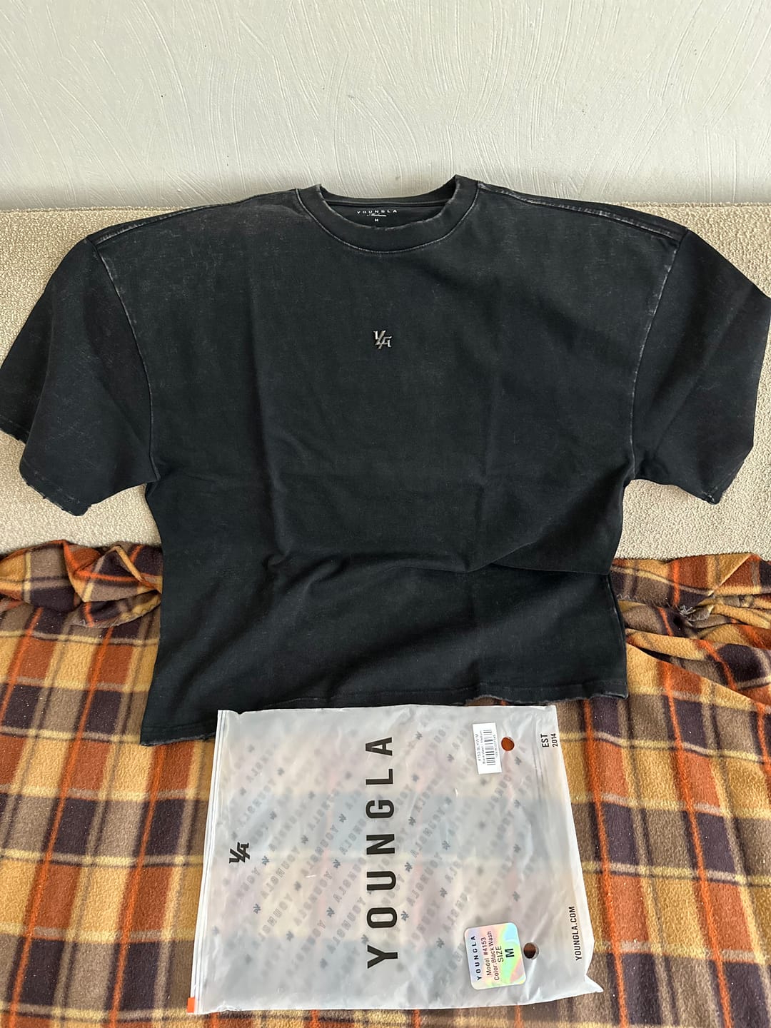 Customer photo review of 4153 - Elevated Essentials - Relaxed Tee
