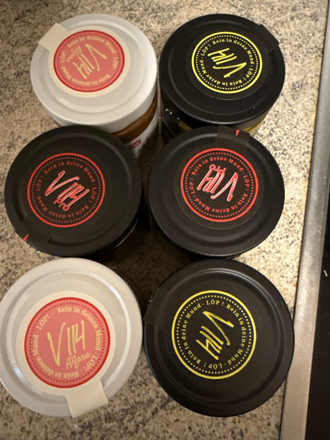 Customer photo review of V114 Bio-Honigmischung Bundle (6 x 500 g in Bio-Qualität)