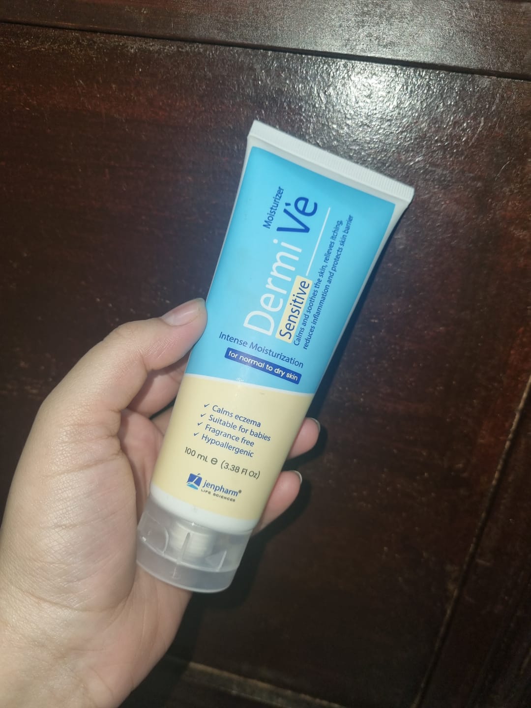 Customer photo review of Dermive Sensitive Moisturizer