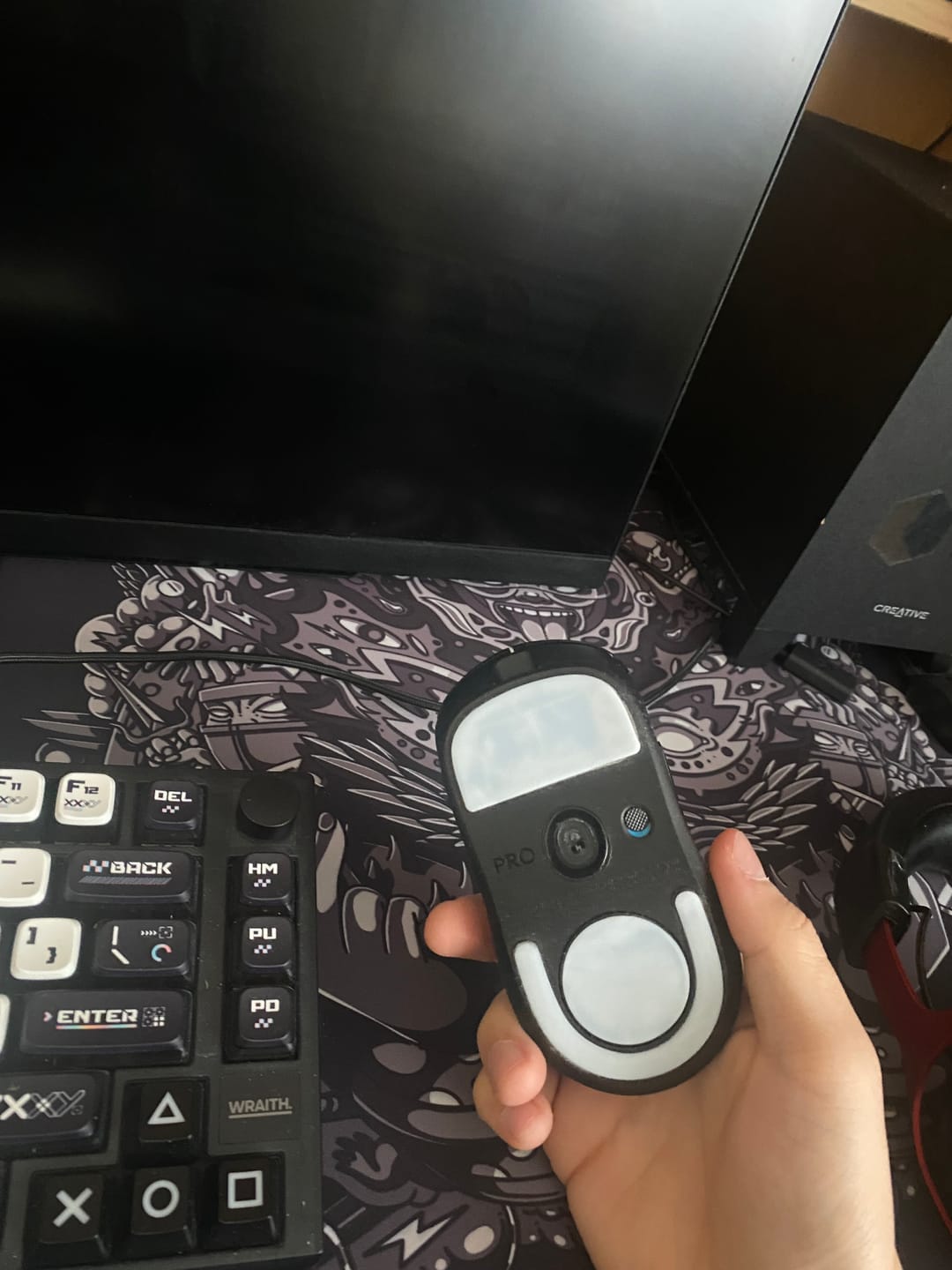 Customer photo review of Wraith Glass Mouse Skates