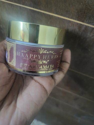 Customer photo review of Suvarnamaya Cream