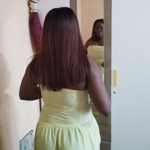 Customer photo review of 2X6 OMBRE CHOC BROWN VIETNAMESE SDD BONE STRAIGHT WIGS