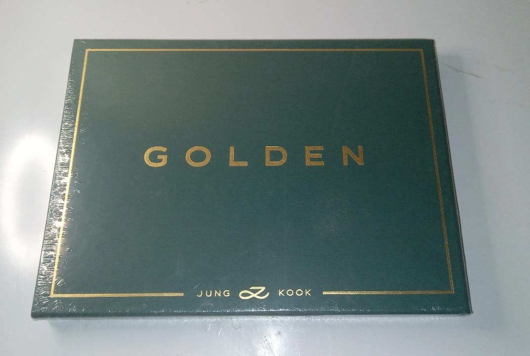 Customer photo review of BTS JUNGKOOK - GOLDEN 1ST SOLO ALBUM