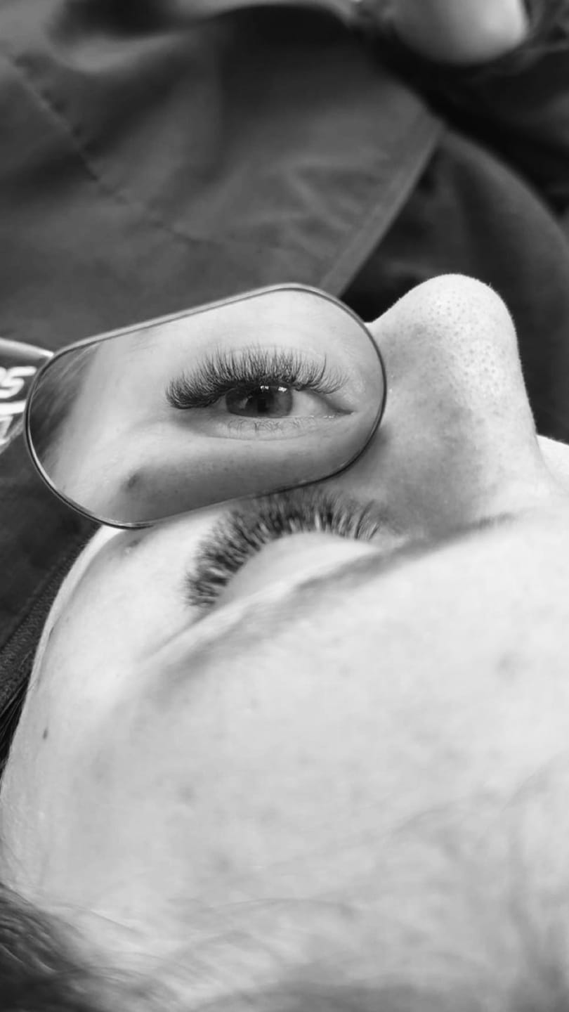 Customer photo review of Extra Strong - Lash Extension Glue
