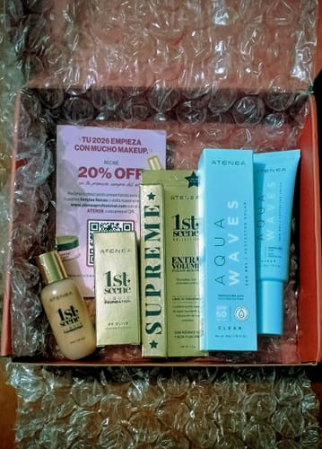 Customer photo review of BASE DE MAQUILLAJE LÍQUIDA 1ST SCENE